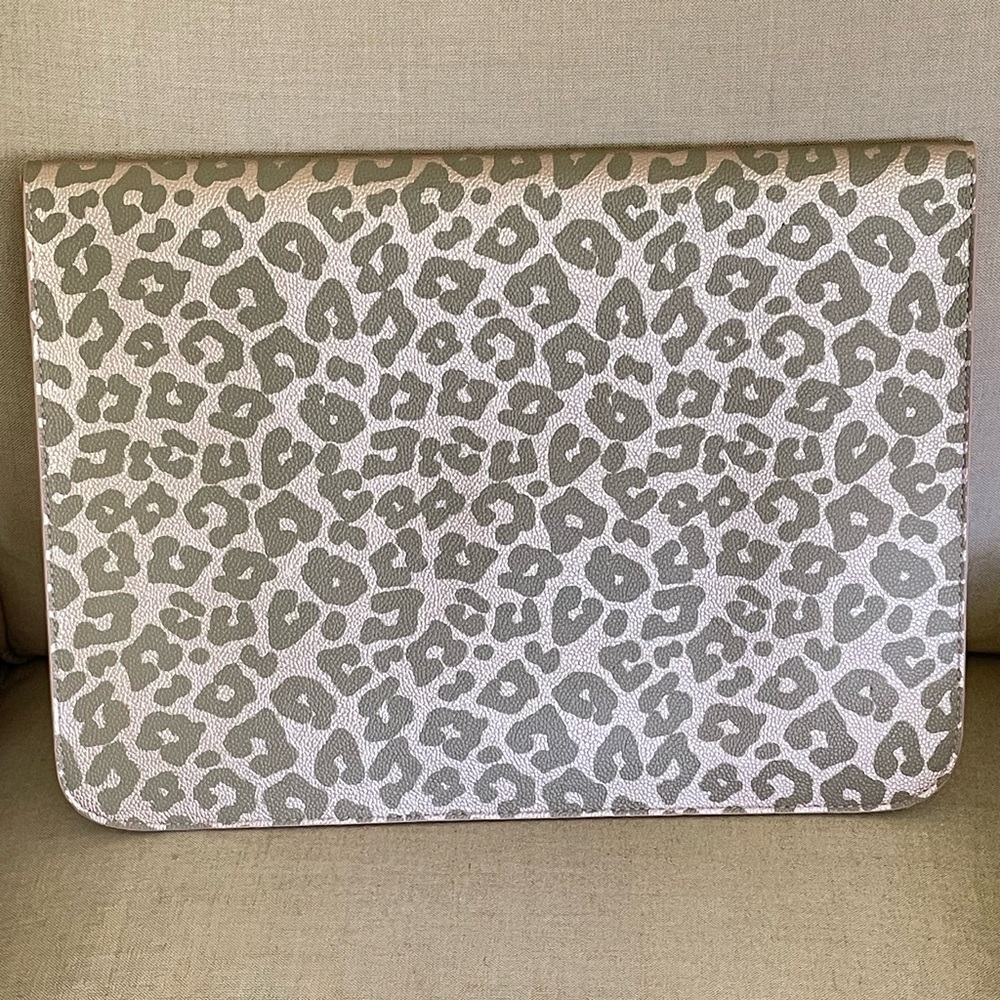 Hollis Leopard Print Laptop Sleeve in Metallic Gold - Picture 2 of 10